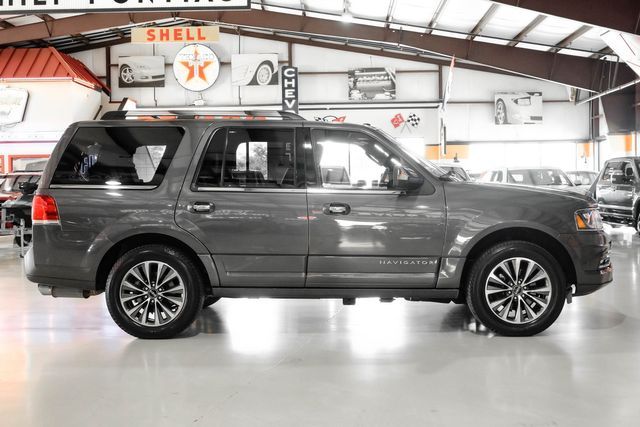 2015 Lincoln Navigator  | New York, NY | Spincar Demo Account