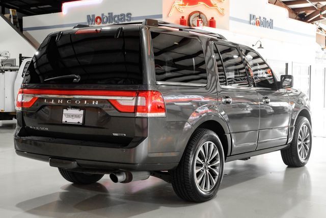 2015 Lincoln Navigator  | New York, NY | Spincar Demo Account