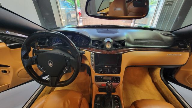 2015 Maserati GranTurismo Base