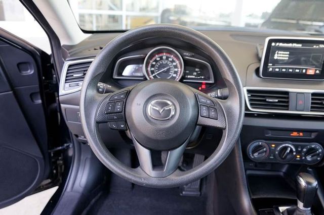 2015 Mazda Mazda3 i Sport