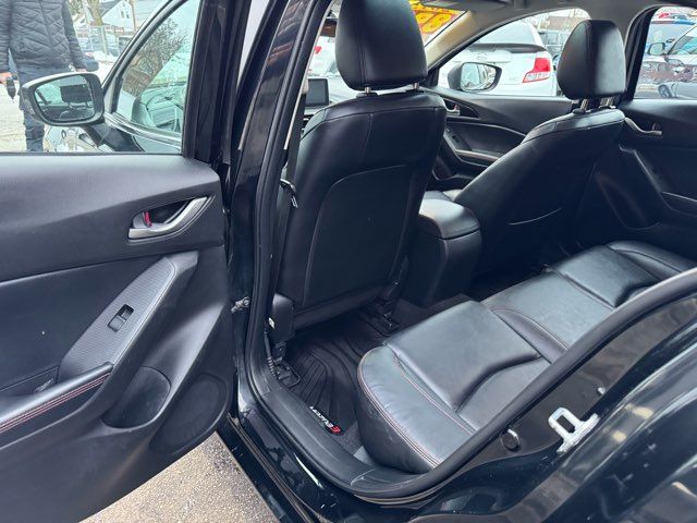 2015 Mazda 3 i Grand Touring