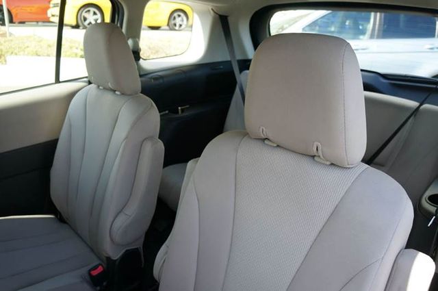 2015 Mazda Mazda5 Sport