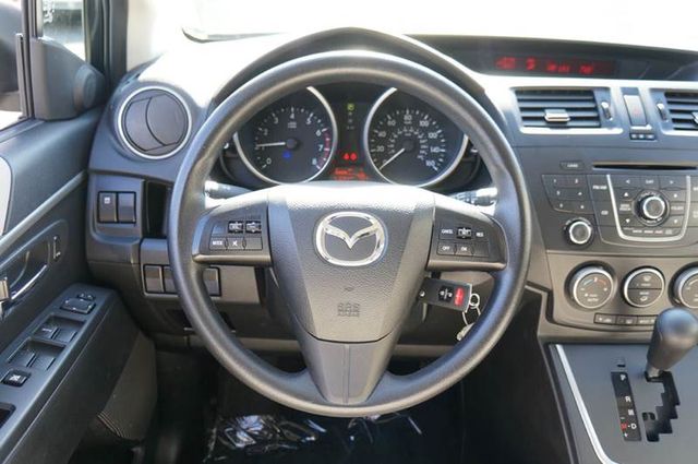 2015 Mazda Mazda5 Sport