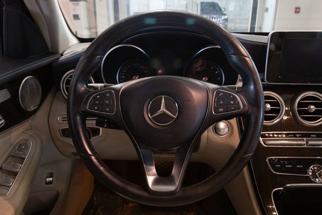 2015 Mercedes-Benz C-300  Luxury