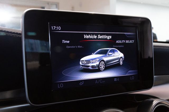 2015 Mercedes-Benz C-300  Luxury