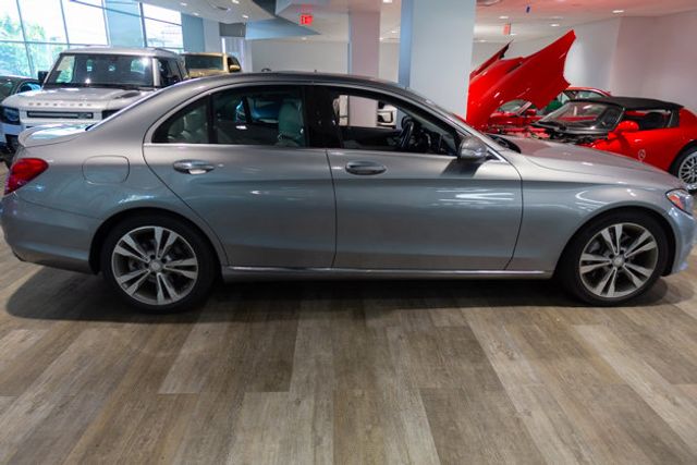 2015 Mercedes-Benz C-300  Luxury