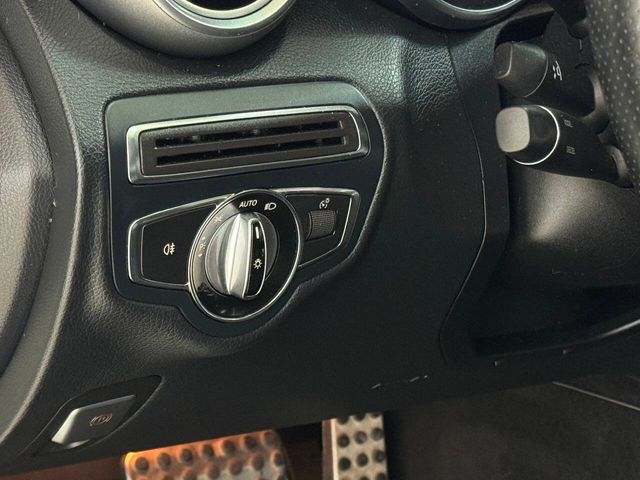 2015 Mercedes-Benz C-Class C 300 | Houston, TX | Houston Auto Credit 2015 Mercedes-Benz C-Class C 300 | Houston, TX | Houston Auto Credit