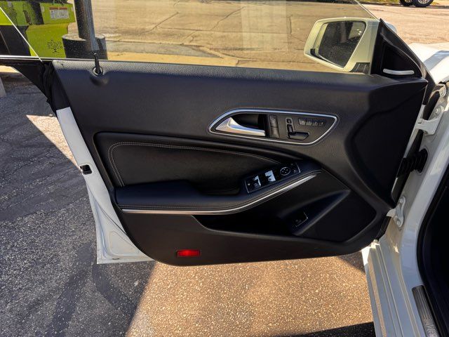 2015 Mercedes-Benz CLA 250 4MATIC