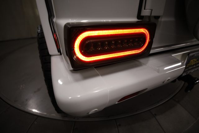 2015 Mercedes-Benz G-Class G 550 | Burbank, California | MDK International 2015 Mercedes-Benz G-Class G 550 | Burbank, California | MDK International