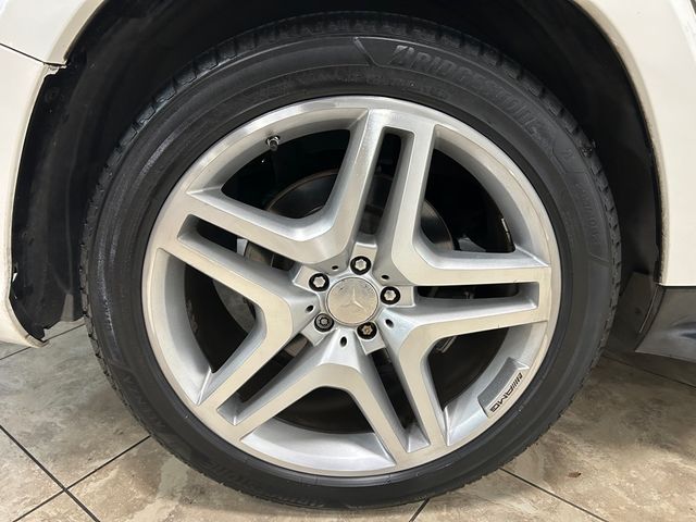 2015 Mercedes-Benz GL-Class GL 550 4MATIC