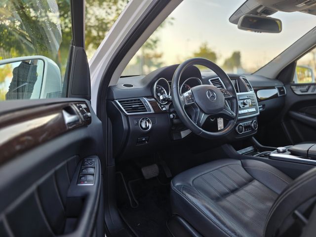 2015 Mercedes-Benz GL-Class GL 450 4MATIC 2015 Mercedes-Benz GL-Class GL 450 4MATIC