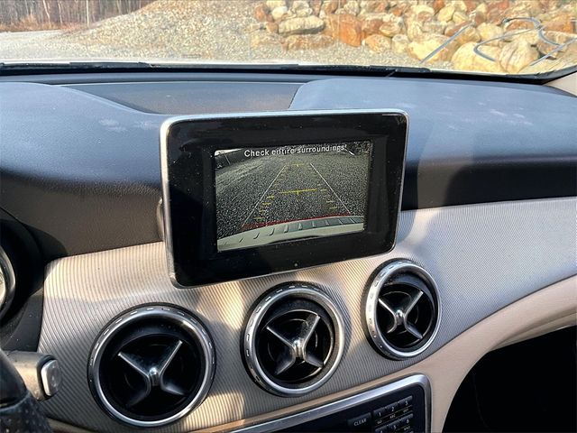 2015 Mercedes-Benz GLA 250