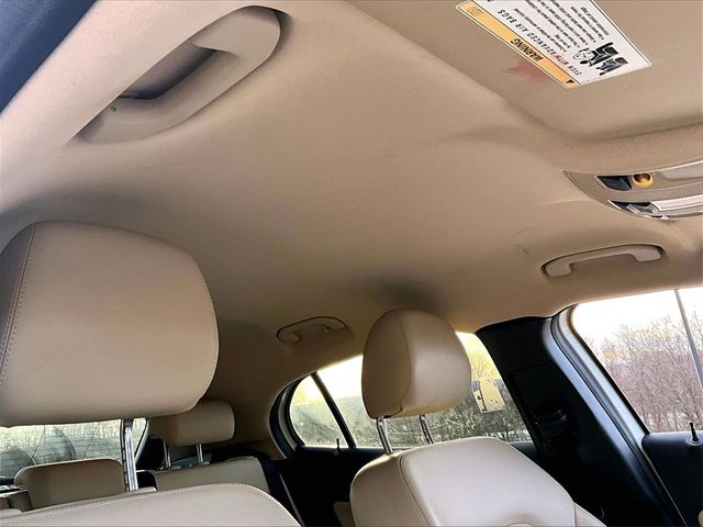 2015 Mercedes-Benz GLA 250