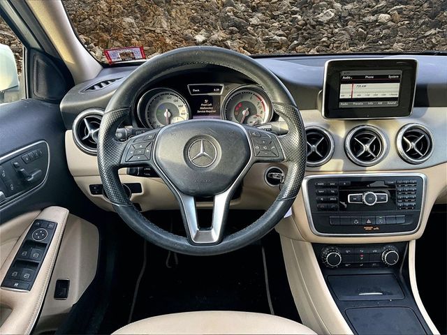 2015 Mercedes-Benz GLA 250