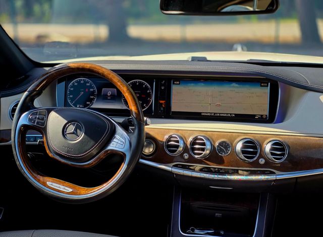 2015 Mercedes-Benz S-Class S 550 2015 Mercedes-Benz S-Class S 550