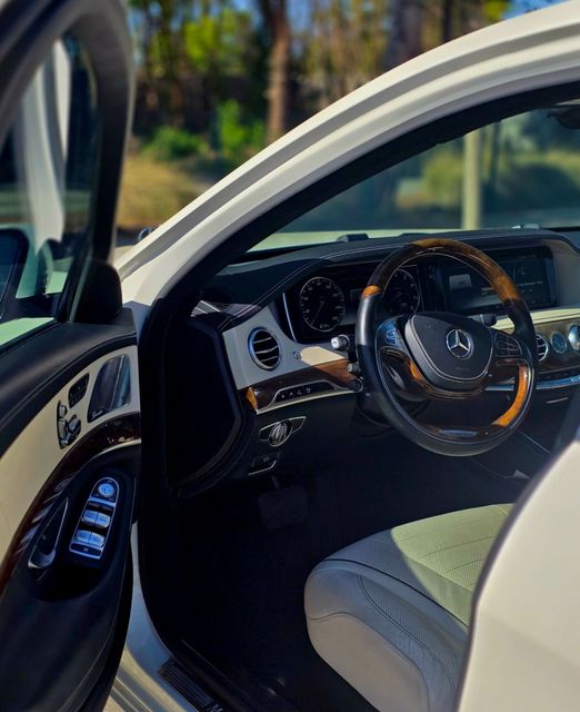 2015 Mercedes-Benz S-Class S 550 2015 Mercedes-Benz S-Class S 550