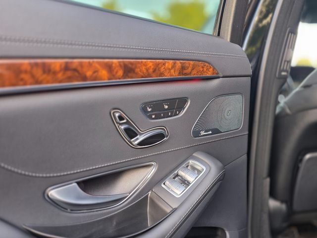 2015 Mercedes-Benz S-Class S 550 2015 Mercedes-Benz S-Class S 550