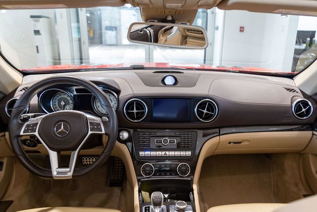 2015 Mercedes-Benz SL 400 11k miles
