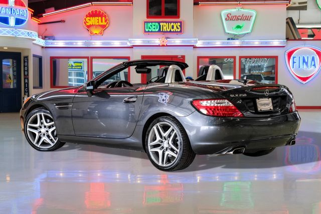 2015 Mercedes-Benz SLK 250