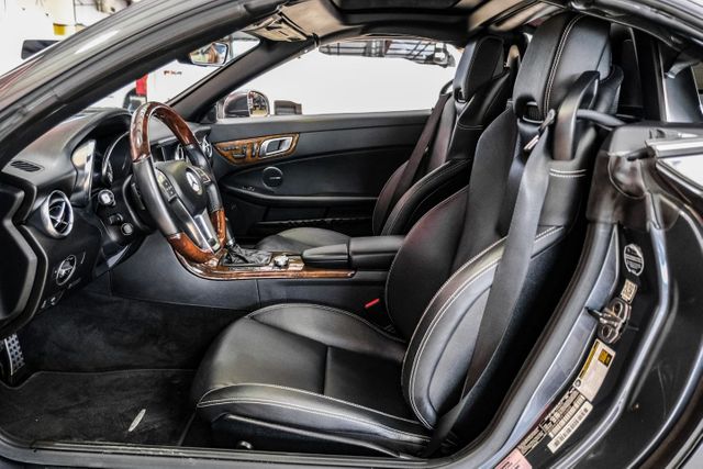 2015 Mercedes-Benz SLK 250 | Addison, TX | Mr Car Guys
