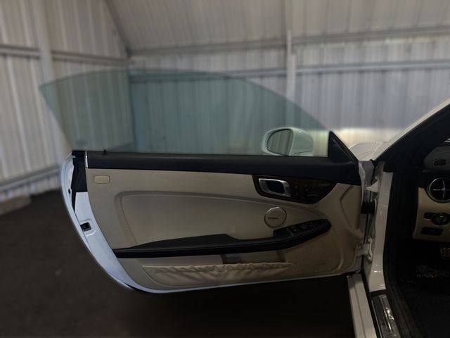 2015 Mercedes-Benz SLK 250 2015 Mercedes-Benz SLK 250