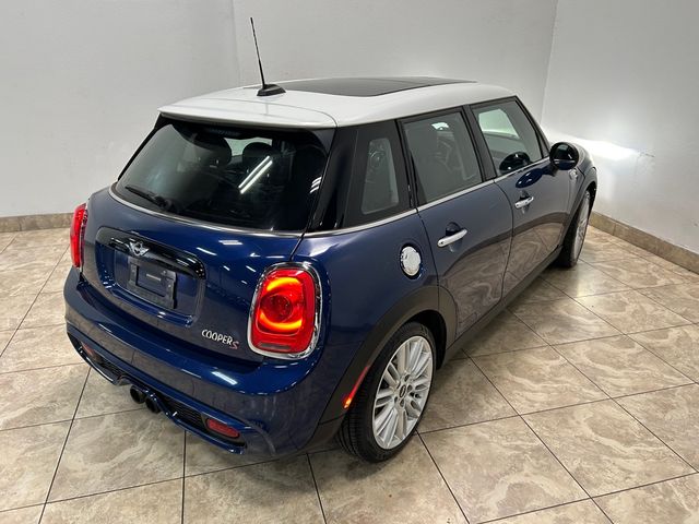 2015 MINI Hardtop 4 Door Cooper S