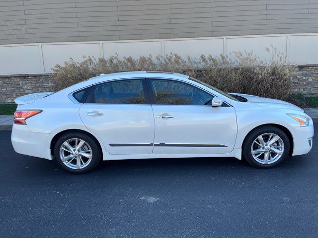 2015 Nissan Altima 2.5 SL Imports and More Inc