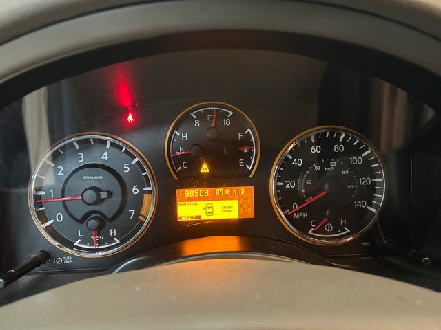 2015 Nissan Armada SV