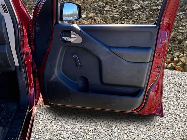 2015 Nissan Frontier S