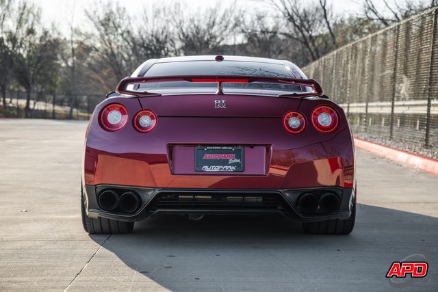 2015 Nissan GT-R Premium