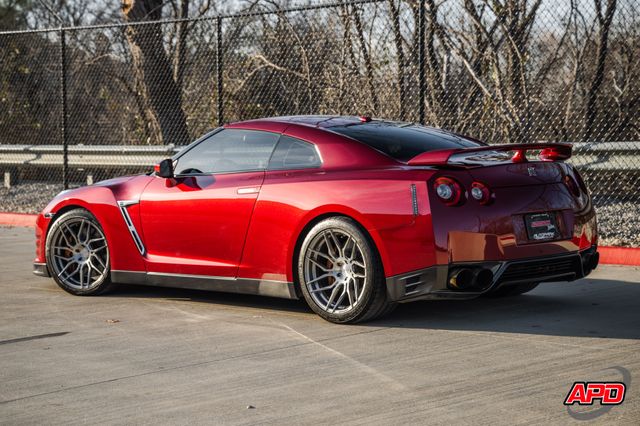 2015 Nissan GT-R Premium