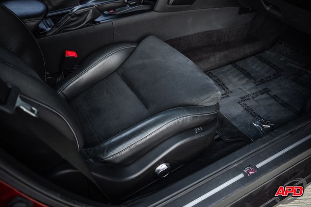 2015 Nissan GT-R Premium