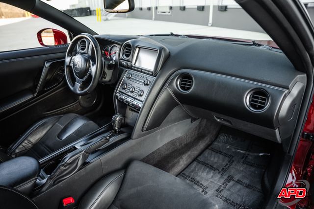 2015 Nissan GT-R Premium 2015 Nissan GT-R Premium