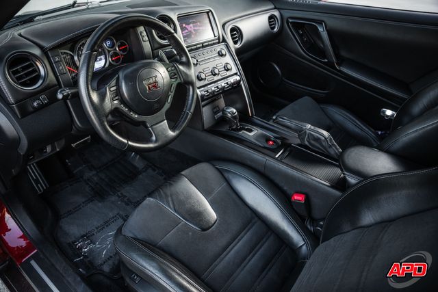 2015 Nissan GT-R Premium 2015 Nissan GT-R Premium