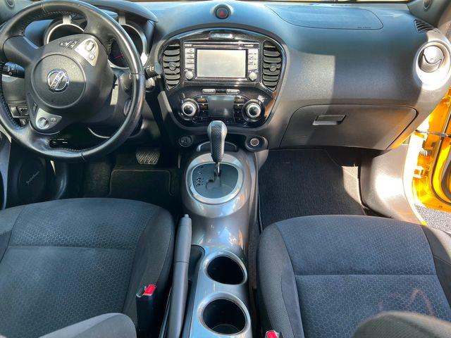 2015 Nissan JUKE AWD SV COLOR