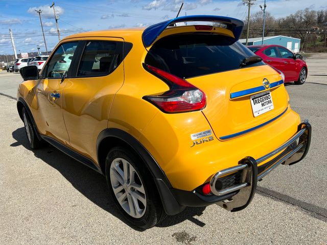 2015 Nissan JUKE AWD SV COLOR