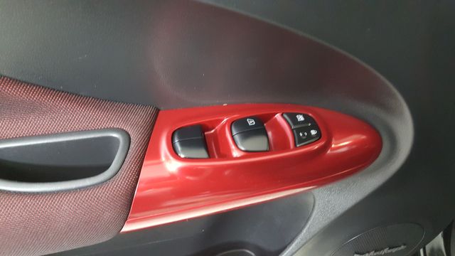 2015 Nissan JUKE SV | Carrollton, TX | Legend Motorcars of Carrollton 2015 Nissan JUKE SV | Carrollton, TX | Legend Motorcars of Carrollton