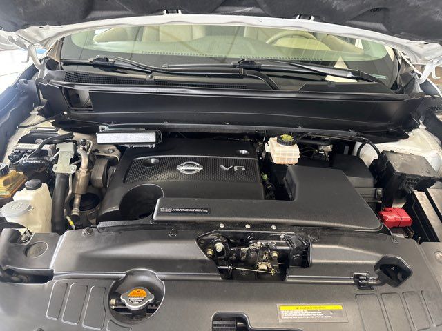 2015 Nissan Pathfinder SL | Rome, GA | Knight's Car Store 2015 Nissan Pathfinder SL | Rome, GA | Knight's Car Store