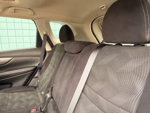 2015 Nissan Rogue SV AWD