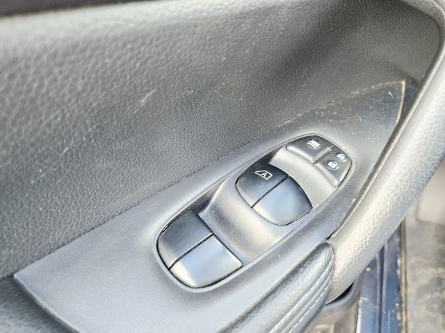 2015 Nissan Rogue SV | Ellisville, MO | AutoPort