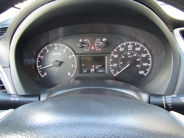 2015 Nissan Sentra S Sedan | American Fork, Utah | Auto's Inc. 2015 Nissan Sentra S Sedan | American Fork, Utah | Auto's Inc.