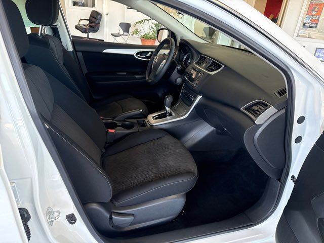 2015 Nissan Sentra SV | Rome, GA | Knight's Car Store 2015 Nissan Sentra SV | Rome, GA | Knight's Car Store