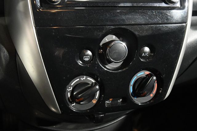 2015 Nissan Versa Note SR | Branford, CT | Sound Auto Wholesalers 2015 Nissan Versa Note SR | Branford, CT | Sound Auto Wholesalers