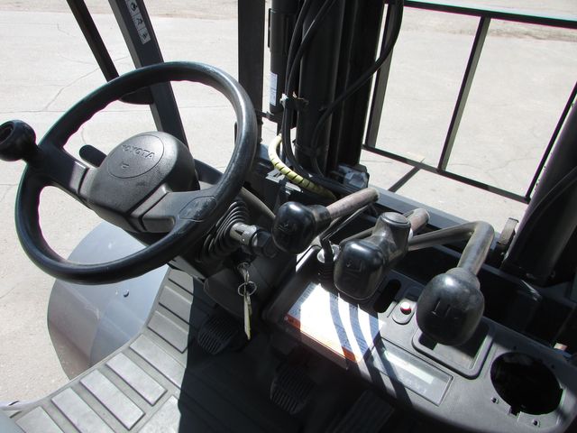 2015 Toyota 8FG8OU 15,600 Lifting Forklift | St Cloud MN | NorthStar Truck Sales 2015 Toyota 8FG8OU 15,600 Lifting Forklift | St Cloud MN | NorthStar Truck Sales