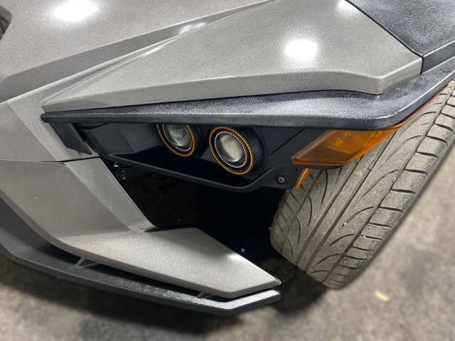 2015 Polaris SLINGSHOT 2015 Polaris SLINGSHOT