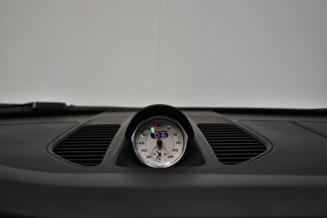 2015 Porsche 911 Carrera GTS