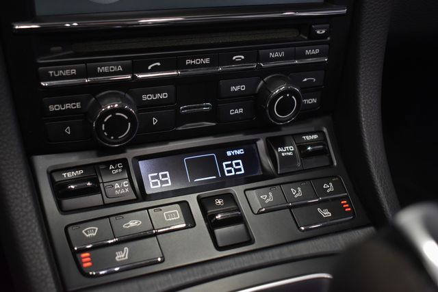 2015 Porsche 911 Carrera 4 GTS 2015 Porsche 911 Carrera 4 GTS