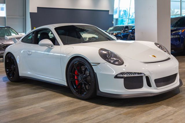 2015 Porsche 911 at Autosource, photo 2