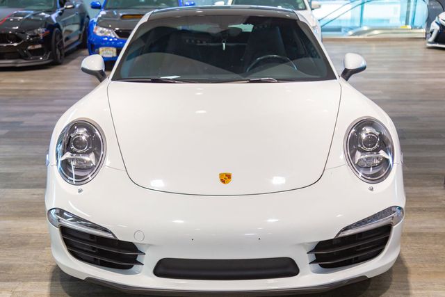 2015 Porsche 911 Carrera