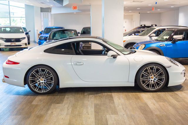 2015 Porsche 911 Carrera